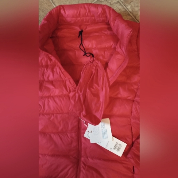 NWT Lightweight Puffy Coat - Picture 4 of 4